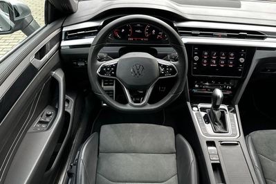 Volkswagen Arteon 2.0 TDI R-Line DSG