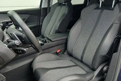 Peugeot 5008 1.6 Puretech Allure S&S EAT8