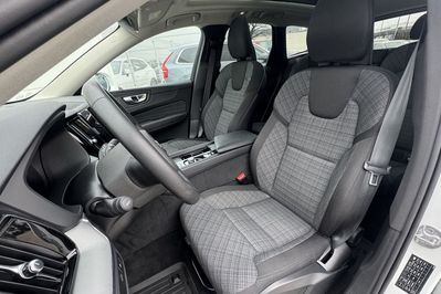 Volvo XC60 T6 Plug-In Hybrid AWD Core