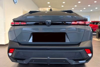 Peugeot 408 Business 1.2 mHEV e-DSC6