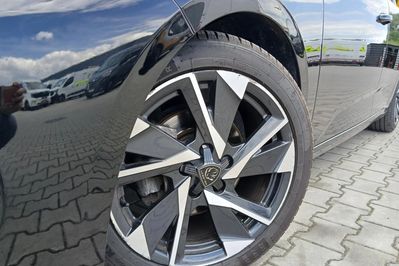 Peugeot 308 1.2 PureTech Allure S&S EAT8