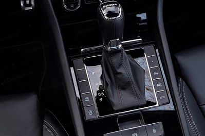 Skoda Superb 2.0 TDI SCR L&K DSG