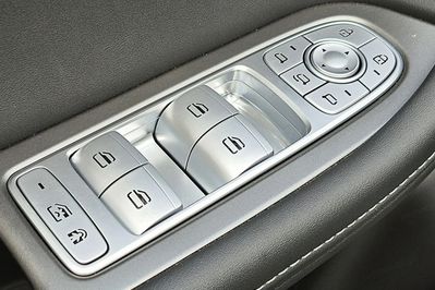 Chery Tiggo 7 Premium1.5 T-GDI Super Hybrid DHT
