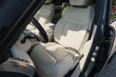 Land Rover Range Rover D300 SE