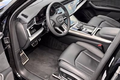Audi Q7 50 TDI quattro S Line