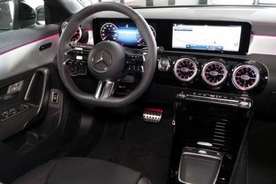 Mercedes CLA 250 4-Matic AMG Line Shooting Brake