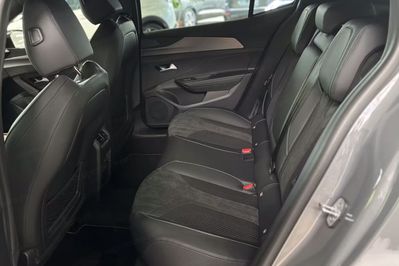 Peugeot 408 GT e-DCS 1.2 mHEV