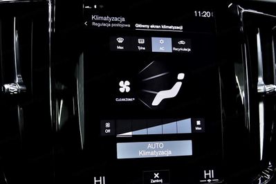 Volvo XC60 T8 AWD Plug-In Hybrid Momentum aut