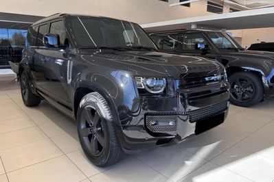 Land Rover Defender 110 D350 X-Dynamic SE