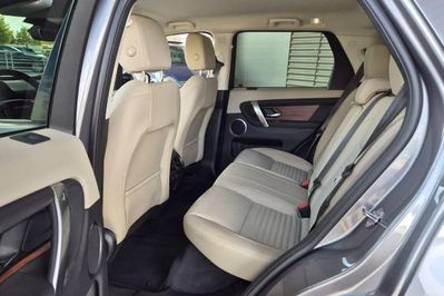 Land Rover Discovery Sport 2.0 D200 mHEV S aut