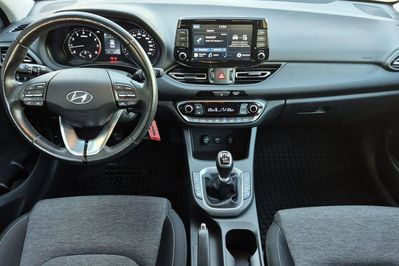 Hyundai i30 1.5 T-GDI Smart