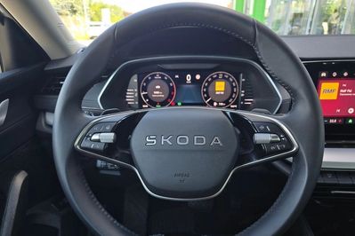 Skoda Octavia 1.5 TSI mHEV Selection DSG