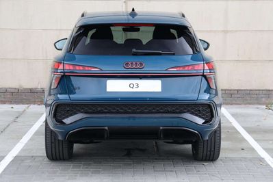 Audi Q3 e-Hybrid S line