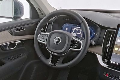 Volvo XC90 T8 AWD Plug-In Hybrid Plus Bright 7os
