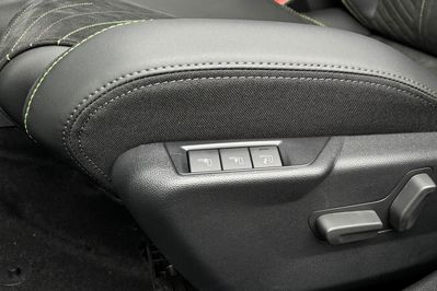 Peugeot 2008 GT S&S EAT8 1.2 PureTech