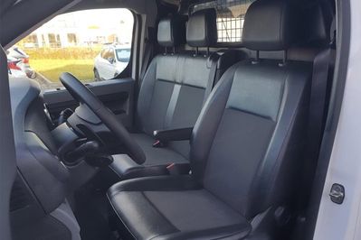 Peugeot Expert L2H1 AT