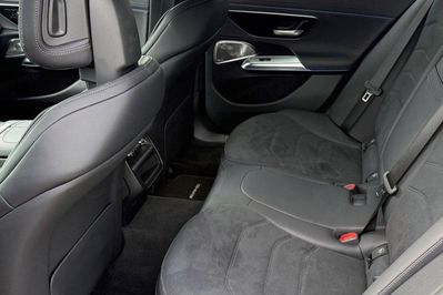 Mercedes Klasa E 200 4-Matic AMG