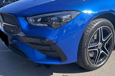 Mercedes CLA 200  AMG Line  Shooting Brake