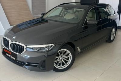 BMW Seria 5 520D Mhev