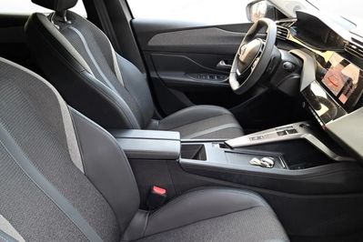 Peugeot 308 1.2 PureTech Allure Pack S&S EAT8