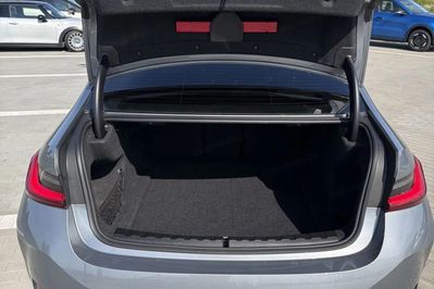 BMW Seria 3 320i
