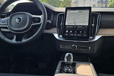 Volvo XC90 B5 B AWD Plus Bright