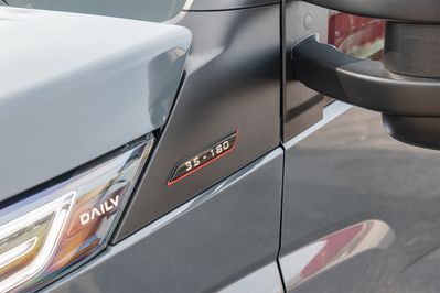 Iveco Daily 35S18 Zabudowa 10EP