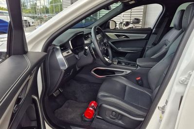 Jaguar F-Pace 2.0 D200 AWD R-Dynamic SE