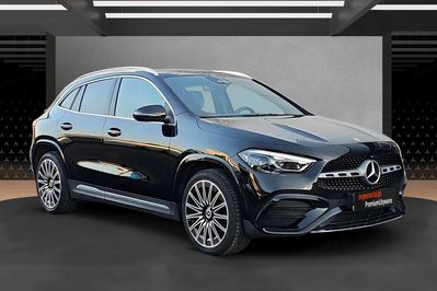 Mercedes GLA 200 d 4-Matic AMG Line 8G-DCT