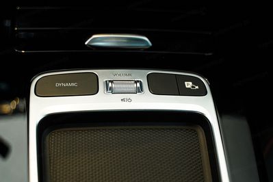 Mercedes Klasa A 250 e AMG Line