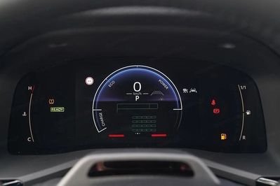 Toyota Camry Comfort 2.5 Hybrid Dynamic Force