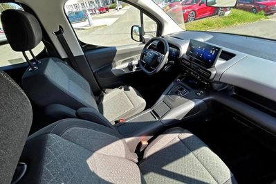 Opel Combo Kombi M L1H1 EAT8