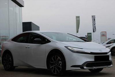 Toyota Prius Prestige 2.0 Hybrid Plug-in