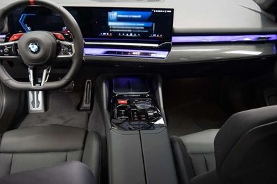 BMW Seria 5 M5