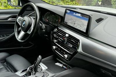 BMW Seria 5 530i xDrive mHEV M Sport sport-aut