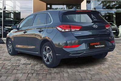 Hyundai i30 1.5 T-GDI Smart DCT