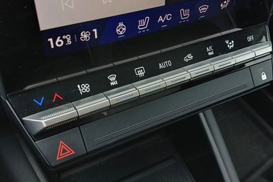 Renault Symbioz 1.6 E-Tech Full Hybrid Iconic