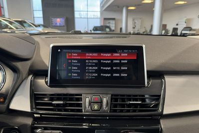 BMW Seria 2 218i aut