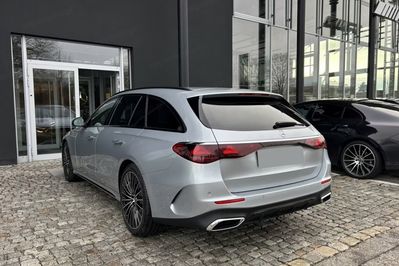 Mercedes Klasa E 220 d 4-Matic AMG Estate