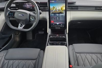 Ford Capri 79 kWh Premium RWD