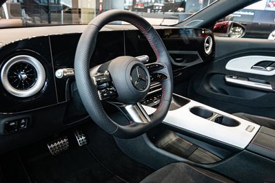 Mercedes CLA 180 AMG Line