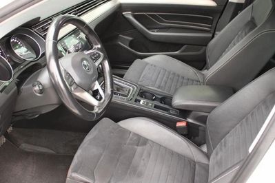 Volkswagen Passat 2.0 TDI R-Line DSG