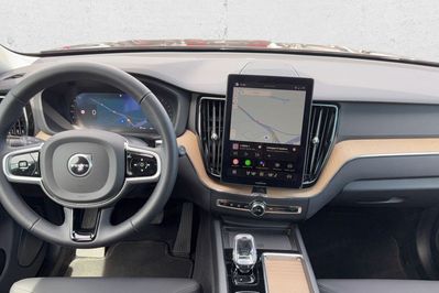 Volvo XC60 B5 B AWD Plus Bright aut