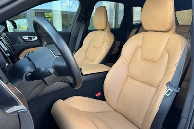 Volvo XC60 B5 B AWD Inscription
