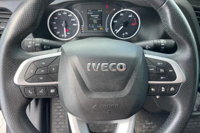 Iveco Daily 35S18 Kontener 8EP + Winda