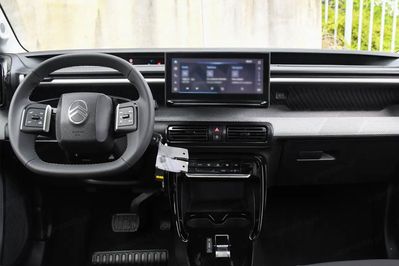 Citroen C3 Max 1.2 mHEV