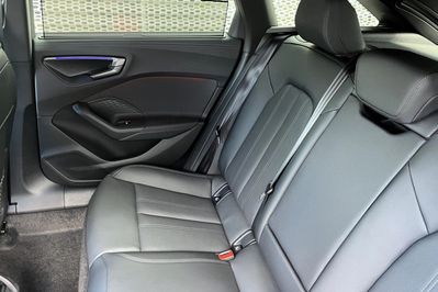 Audi A5 Avant TDI mHEV 150 kW S tronic
