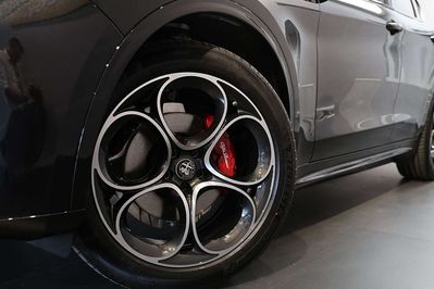 Alfa Romeo Stelvio 2.0 Turbo Veloce Q4