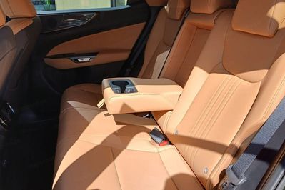 Lexus NX 350h Prestige