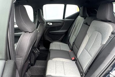 Volvo XC40 B3 Plus Dark